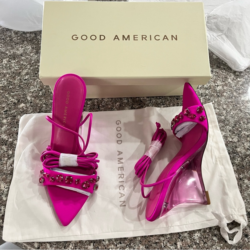 New Good American CLEAR HEEL WEDGE